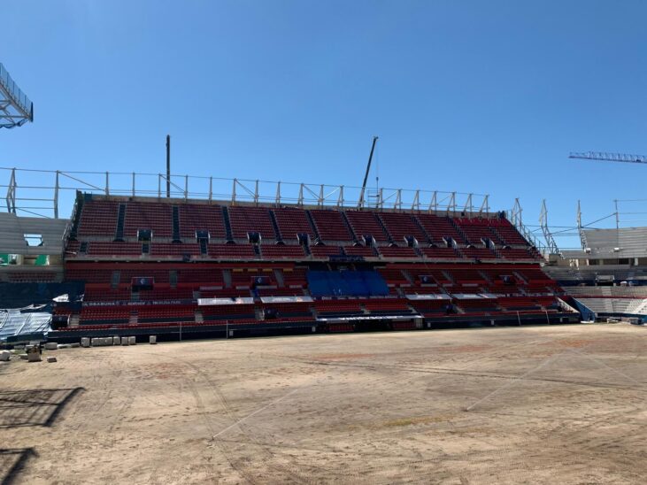Imagen de WhatsApp 2024 09 01 a las 17.05.35 72deebc6 Estructura metálica / El Sadar Pamplona